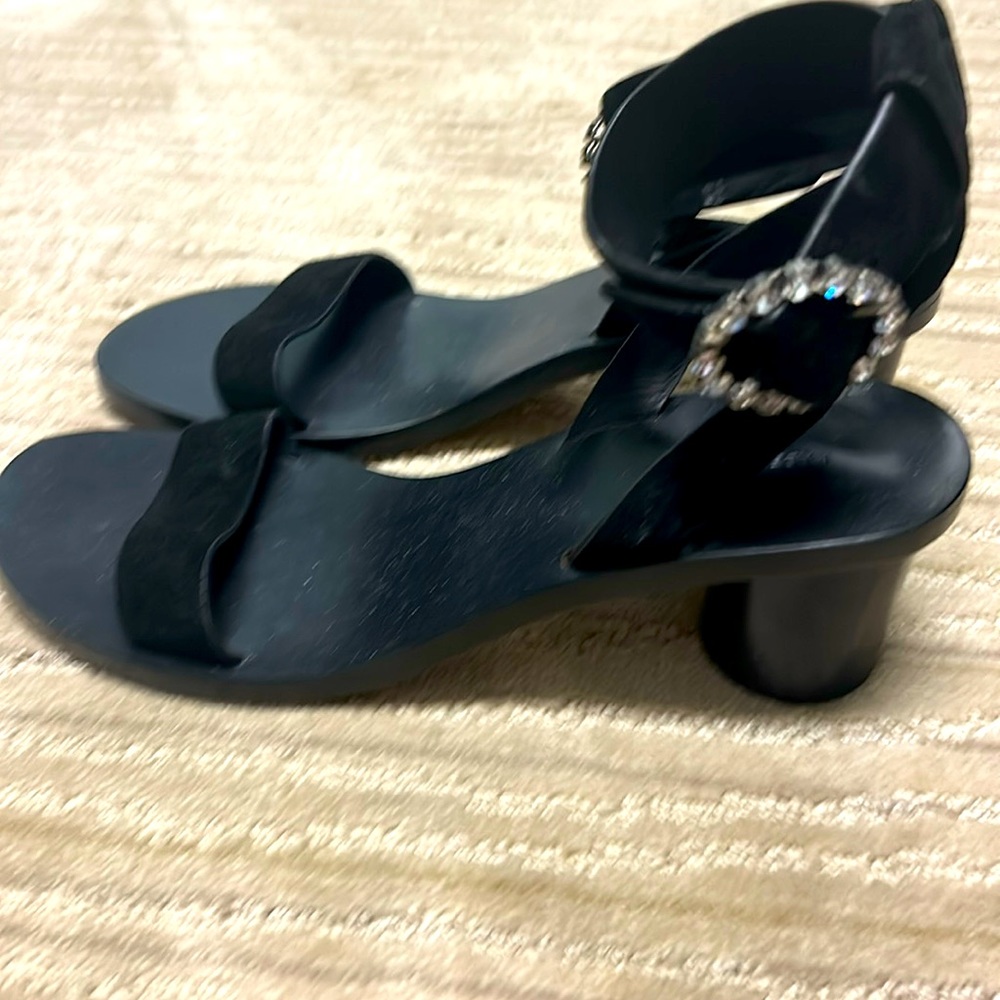 Like new Isabel Marant kitten heels